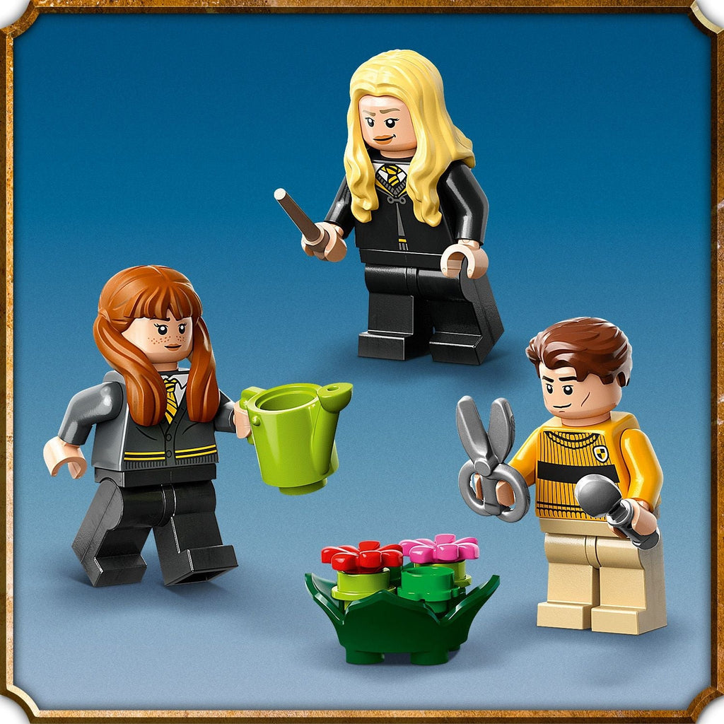 LEGO® Harry Potter™ Hufflepuff™ House banner
