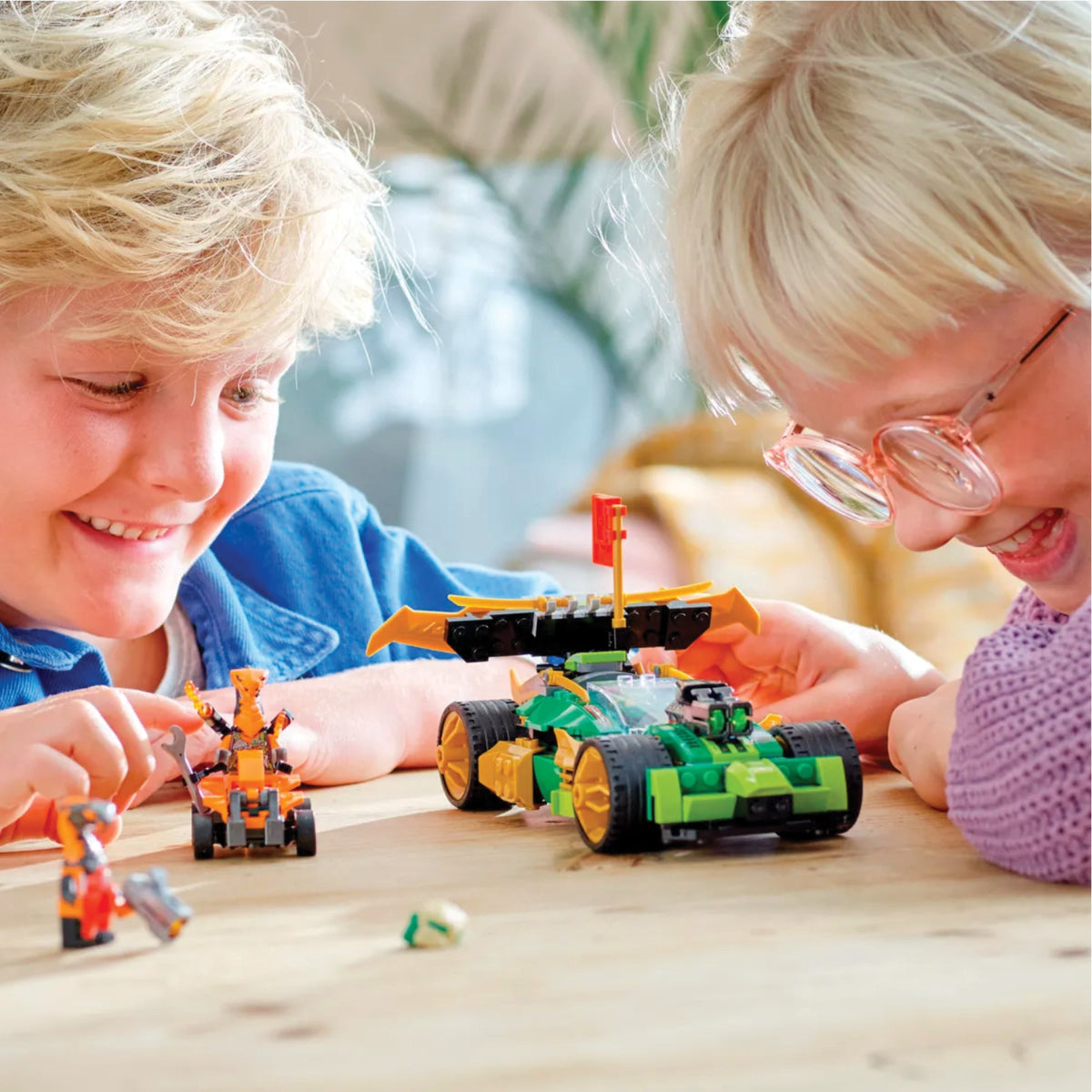 LEGO® NINJAGO® Lloyd’s Race Car EVO