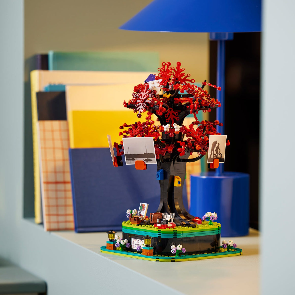 LEGO® Ideas Family Tree