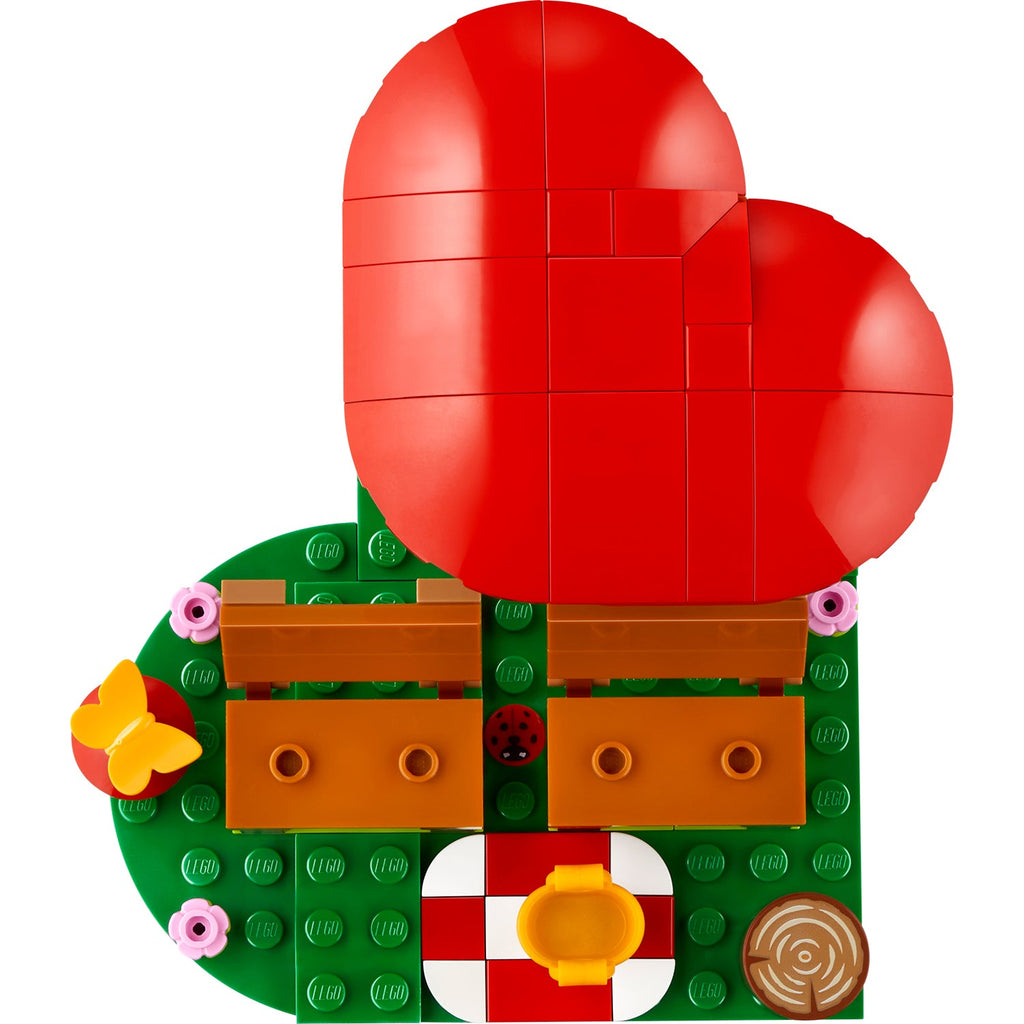 LEGO® Hedgehog Picnic Date