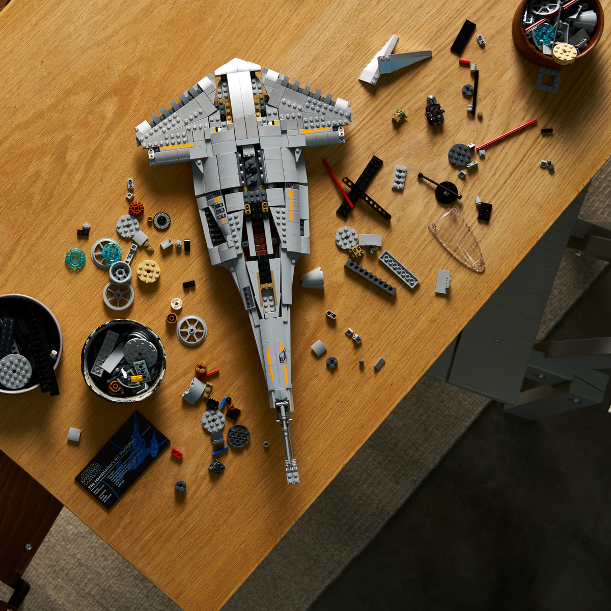LEGO® Star Wars™ The Mandalorian's N-1 Starfighter™