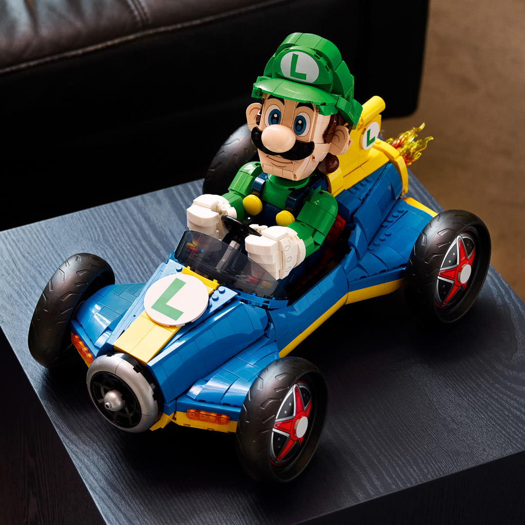 LEGO® Mario Kart™ – Luigi & Mach 8
