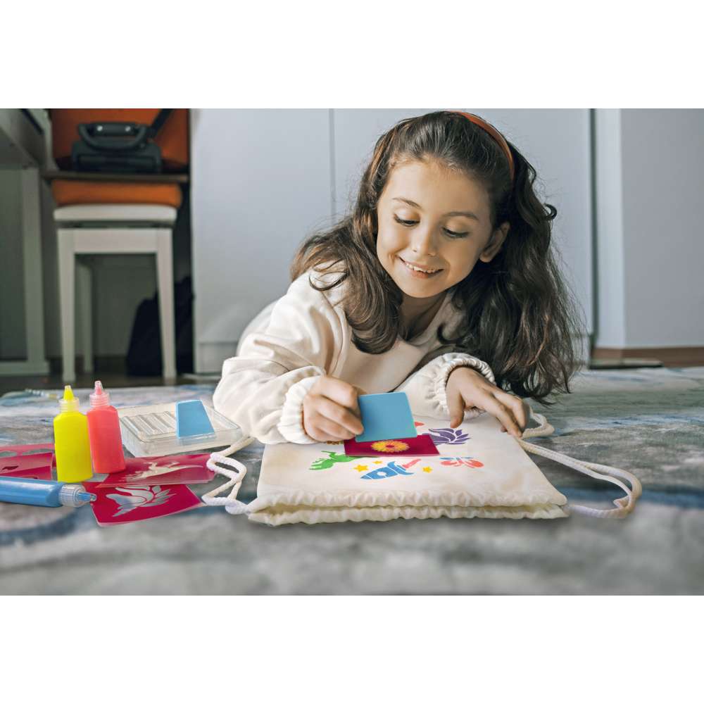 KidzMaker - Stencil Backpack Printing