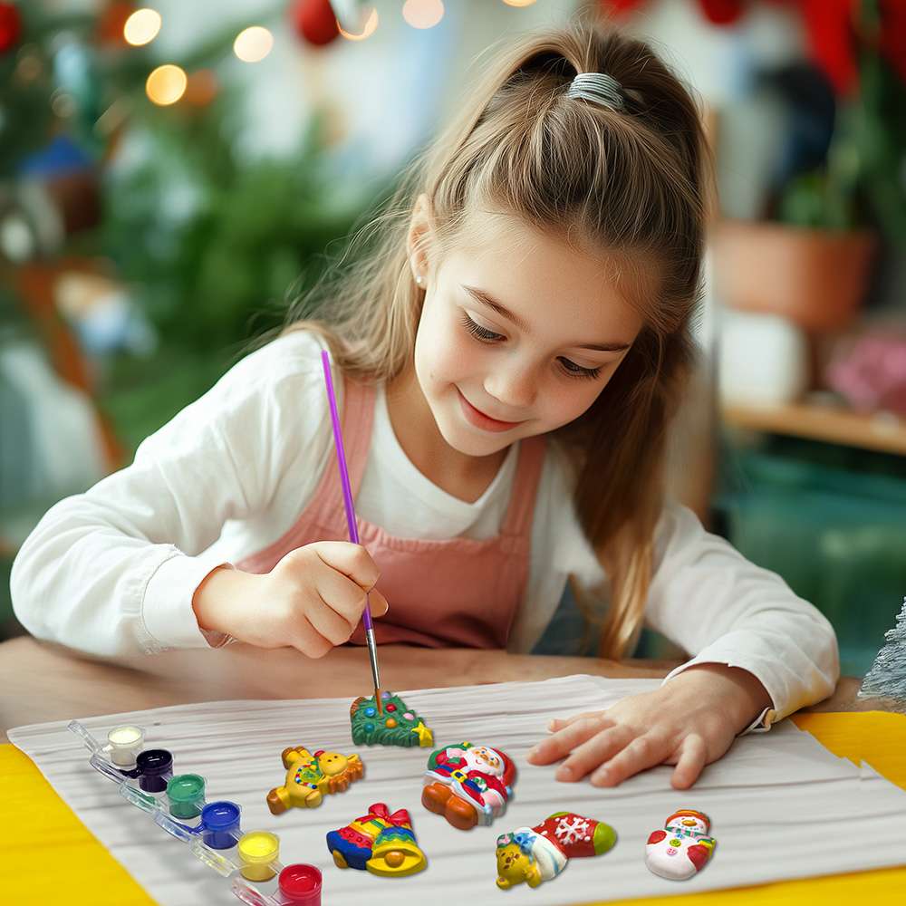 Mould and Paint Christmas 6pc Festive DIY Magnets Set 4M Craft Kit