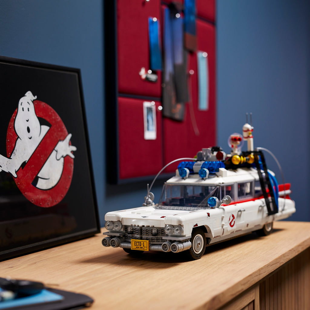 LEGO® Ghostbusters™ ECTO-1