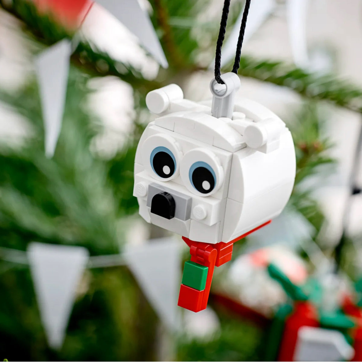 LEGO® Polar Bear & Gift Pack