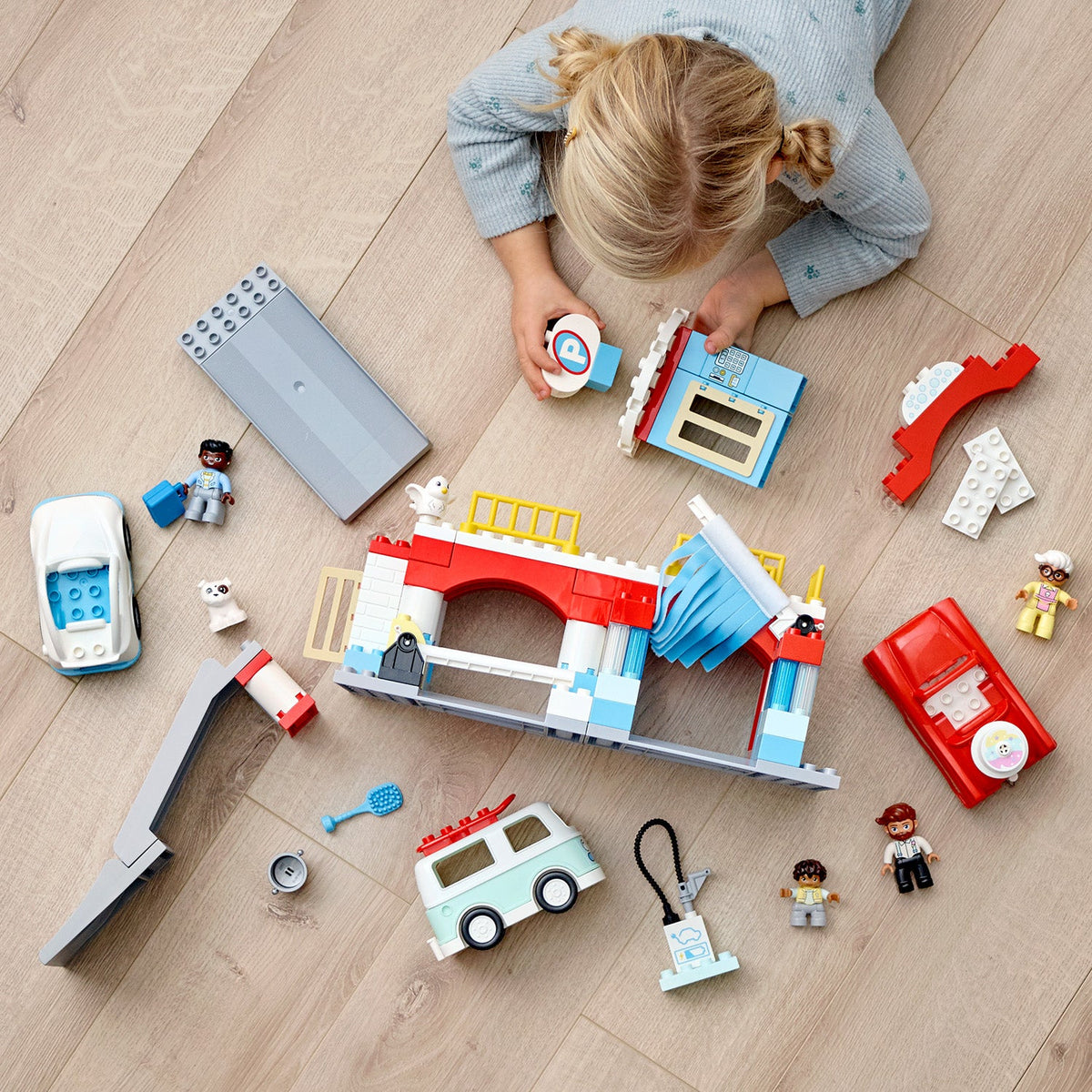 LEGO® DUPLO® Car Park and Car Wash
