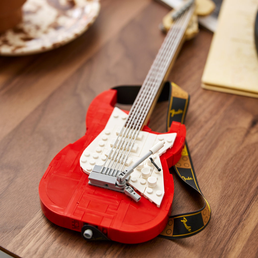 LEGO® Ideas Fender® Stratocaster™