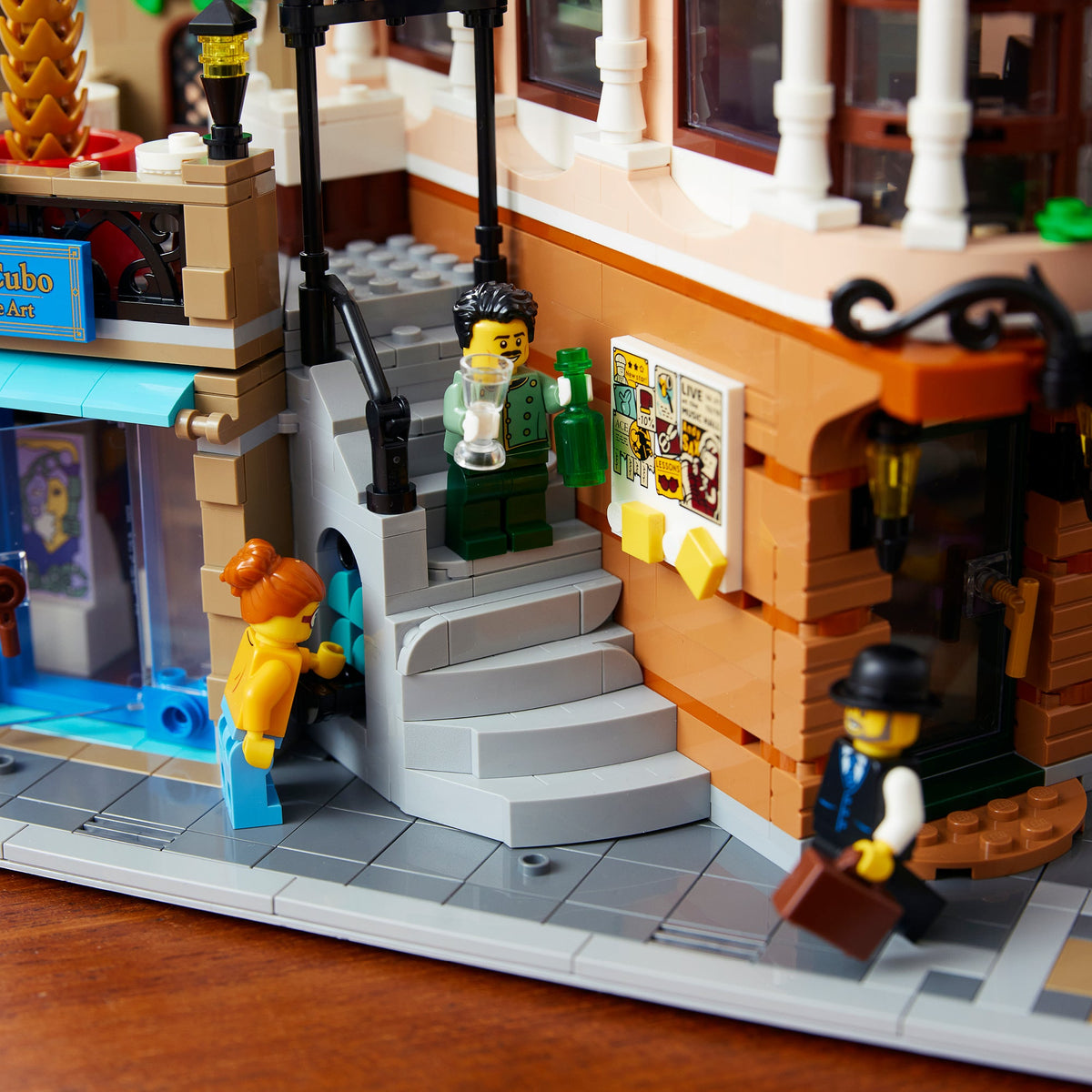 LEGO® Icons Boutique Hotel