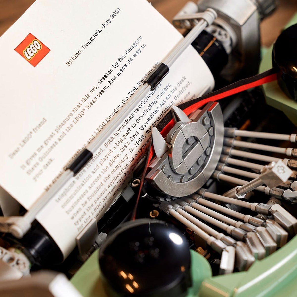 LEGO® Ideas Typewriter