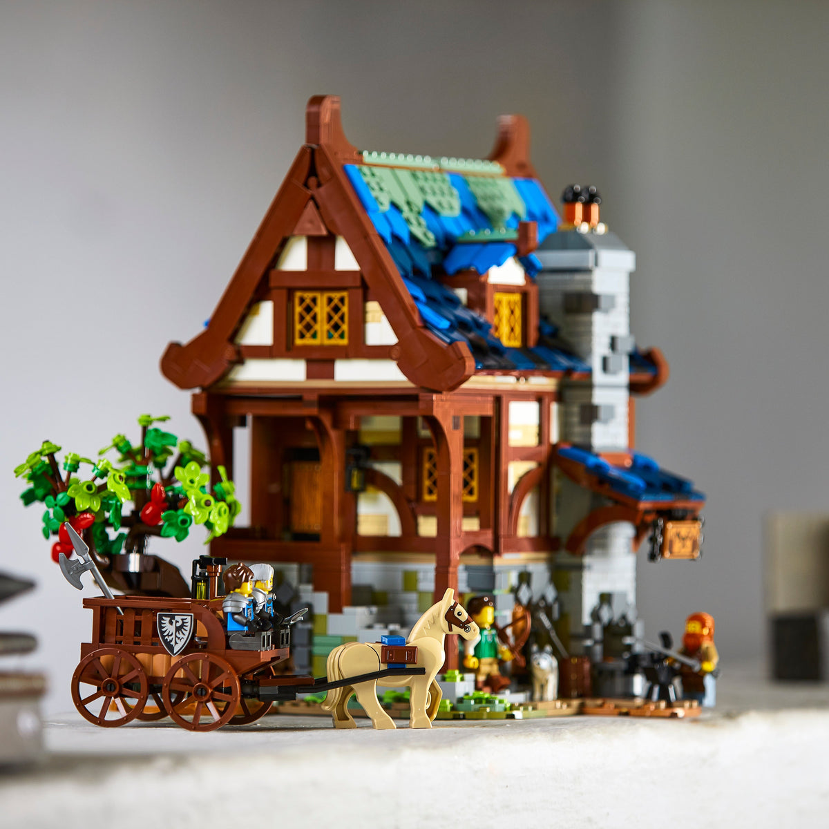 LEGO® Ideas Medieval Blacksmith