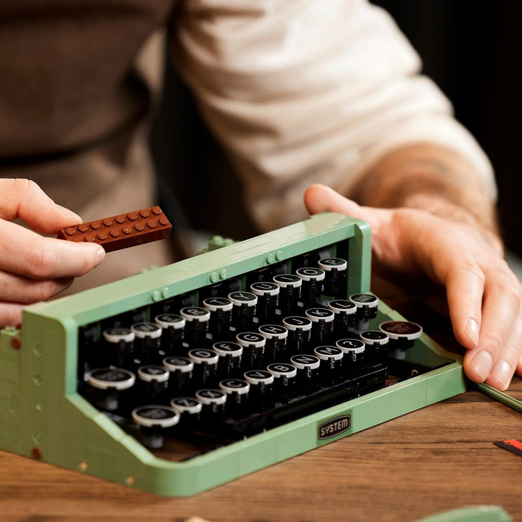 LEGO® Ideas Typewriter