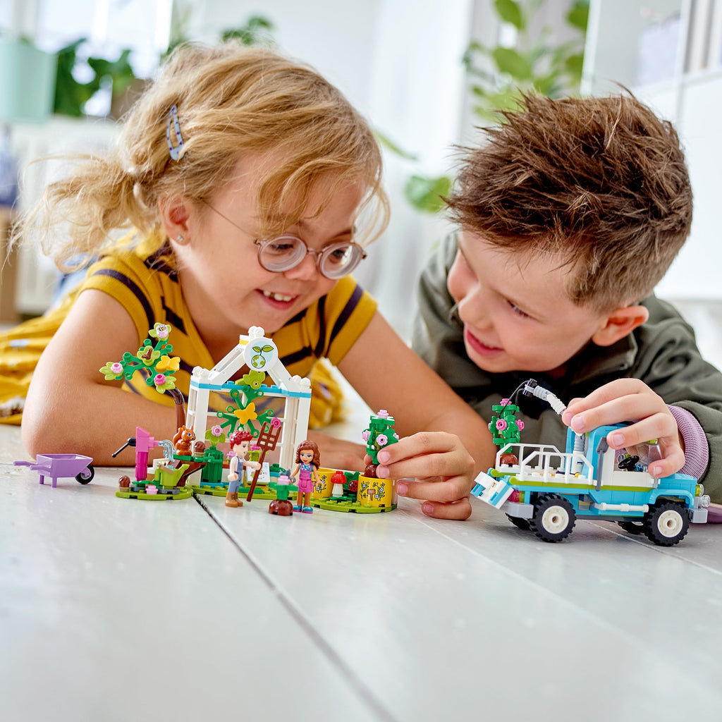 LEGO® Friends™ Tree-Planting Vehicle