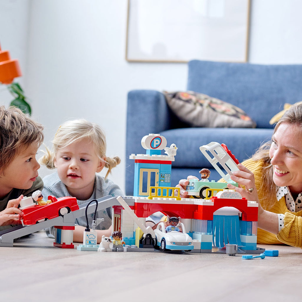 LEGO® DUPLO® Car Park and Car Wash
