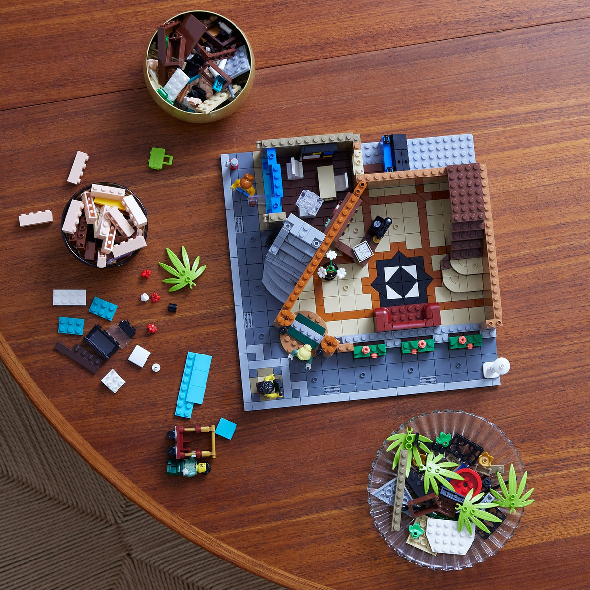 LEGO® Icons Boutique Hotel