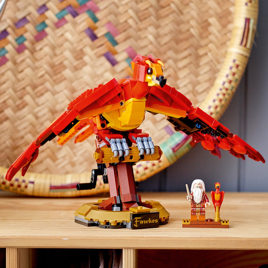 LEGO® Harry Potter Fawkes, Dumbledore’s Phoenix