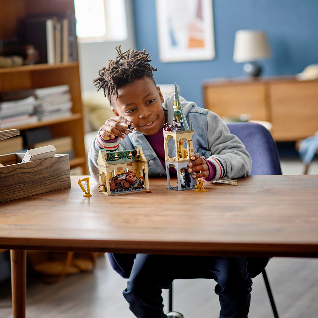 LEGO® Harry Potter™ Hogwarts™: Fluffy Encounter