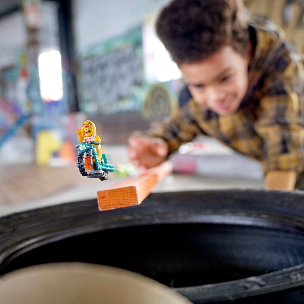 LEGO® City Chicken Stunt Bike