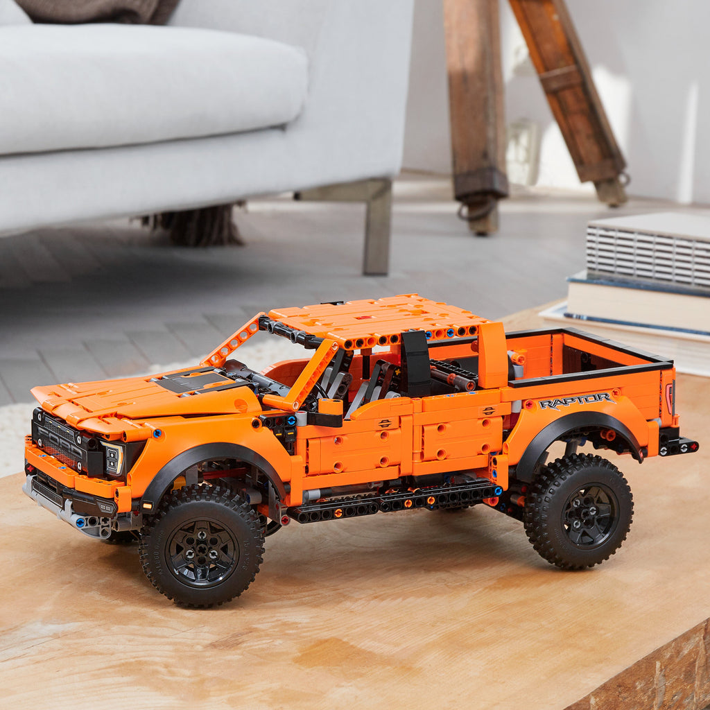 LEGO® Technic Ford F-150 Raptor