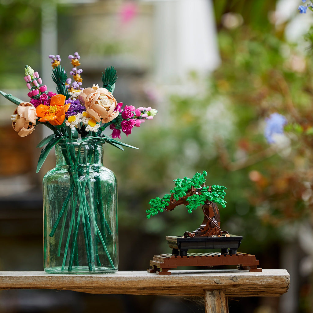 LEGO® Flower Bouquet