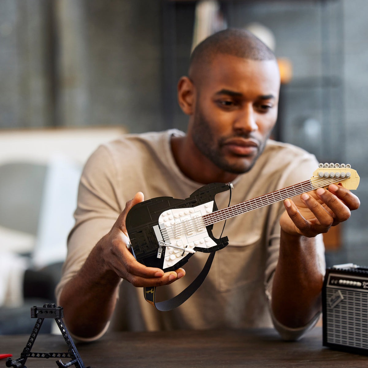 LEGO® Ideas Fender® Stratocaster™