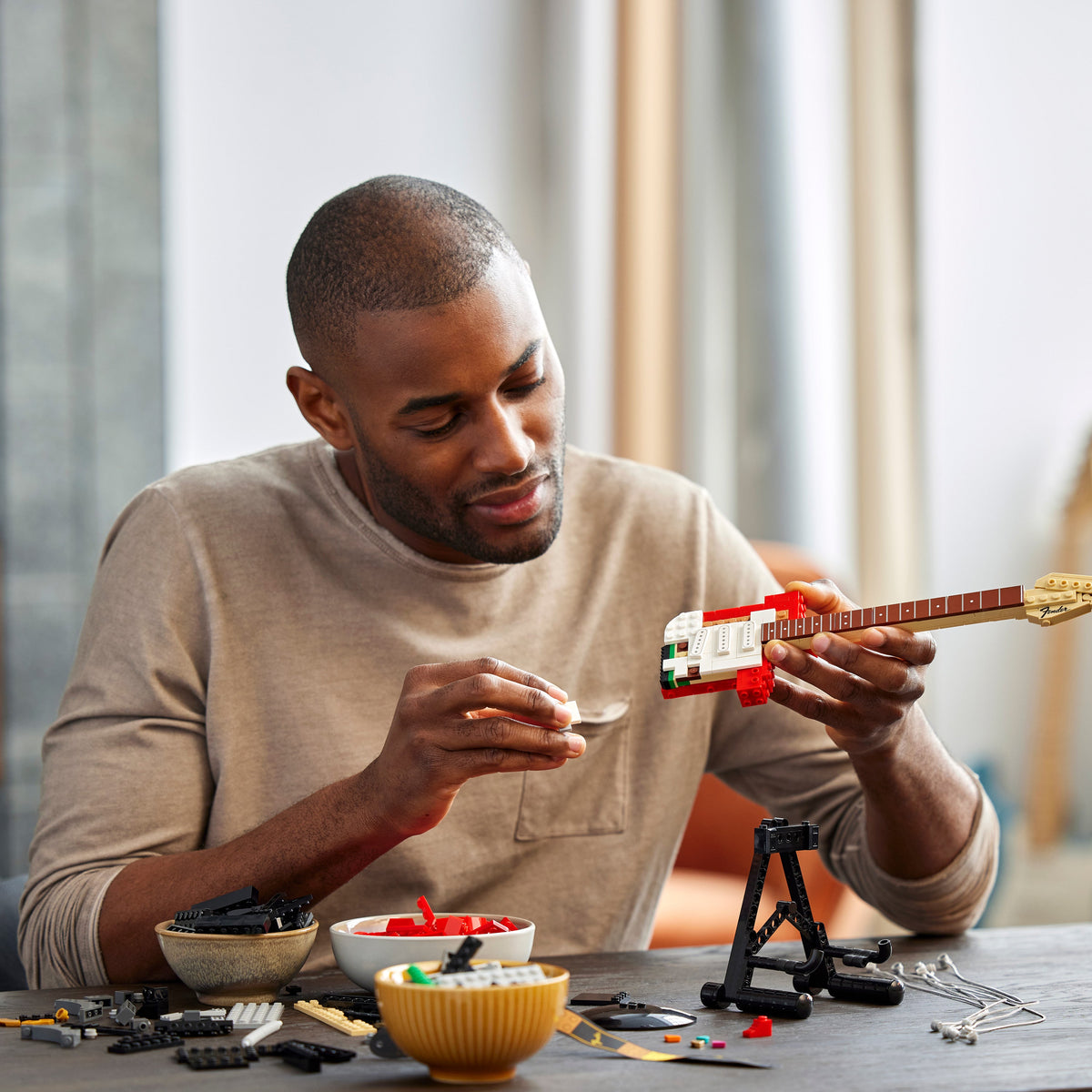LEGO® Ideas Fender® Stratocaster™